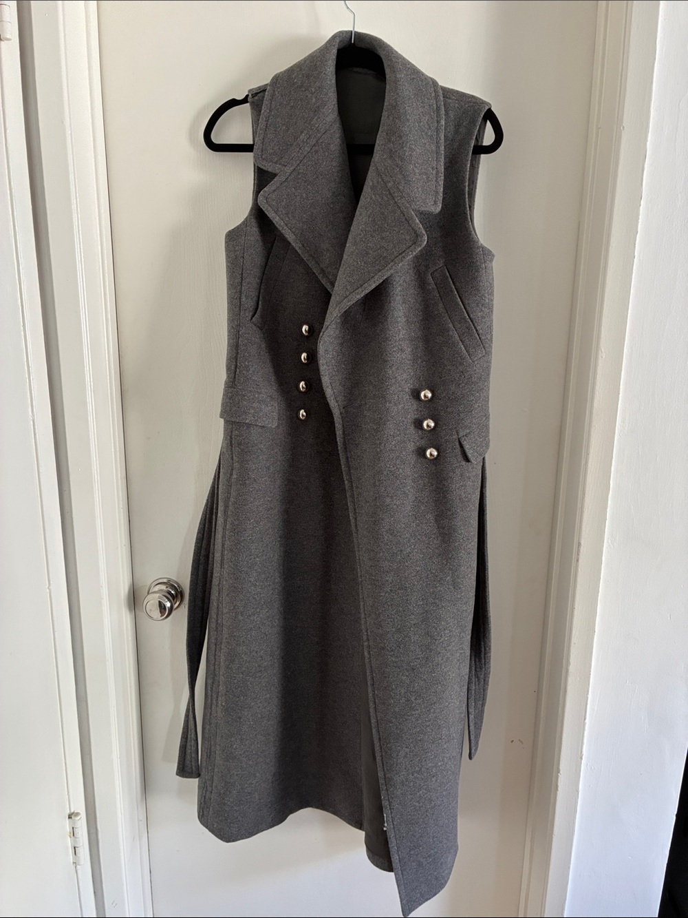 L’agence Sleeveless Gray Wool-Blend Long Vest coat with belt size small